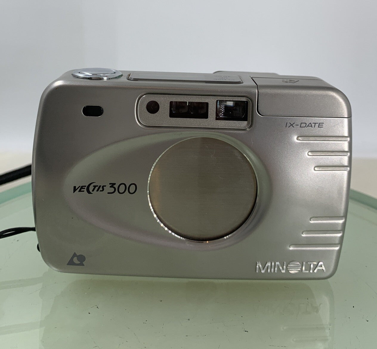 Minolta VECTIS 300 STEEL CAMERA NO CARD SILVER WITH COVER - TESTED - 9921