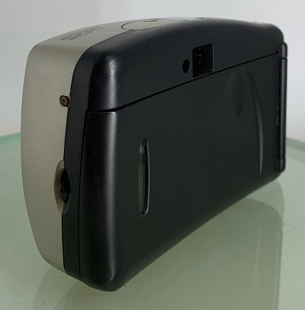 Praktica Sport SP301 32mm Fixed Focus Motor wind Camera with Case - TESTED - 7895