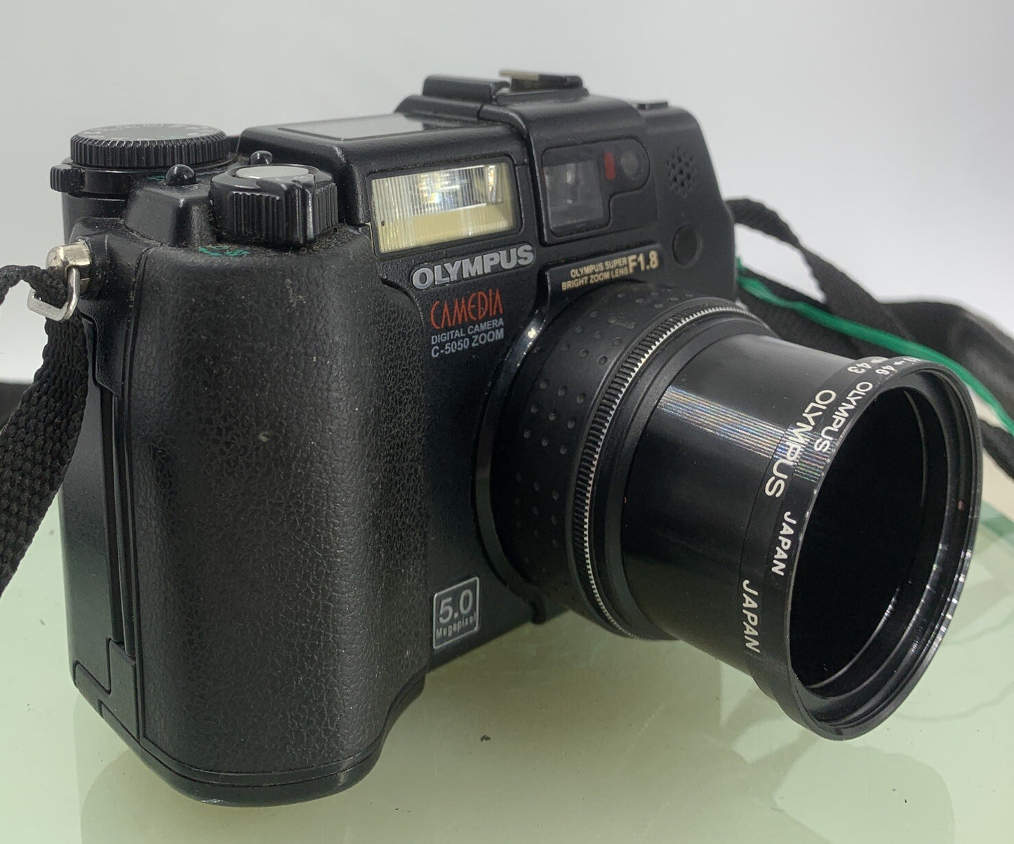 Olympus Camedia C5050 5MP Digital Camera 3x Zoom BLACK NO CHARGER TESTED - 2170