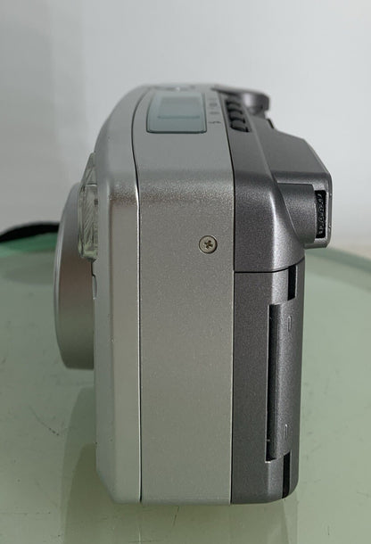 Pentax Espio 145M SUPER SILVER POINT AND SHOOT FILM CAMERA+COVER+BOOK-TESTED-8493
