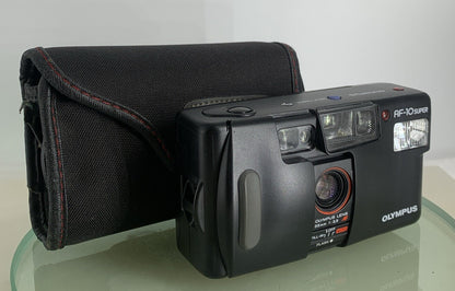 Olympus AF-10 Super COMPACT POINT AND SHOOT FILM CAMERA + COVER - TESTED - 7690