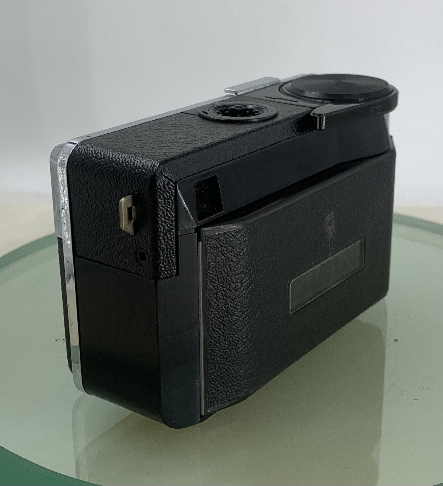 Kodak Instamatic Camera 133-X Viewfinder Camera 35mm Original Case TESTED - 8865