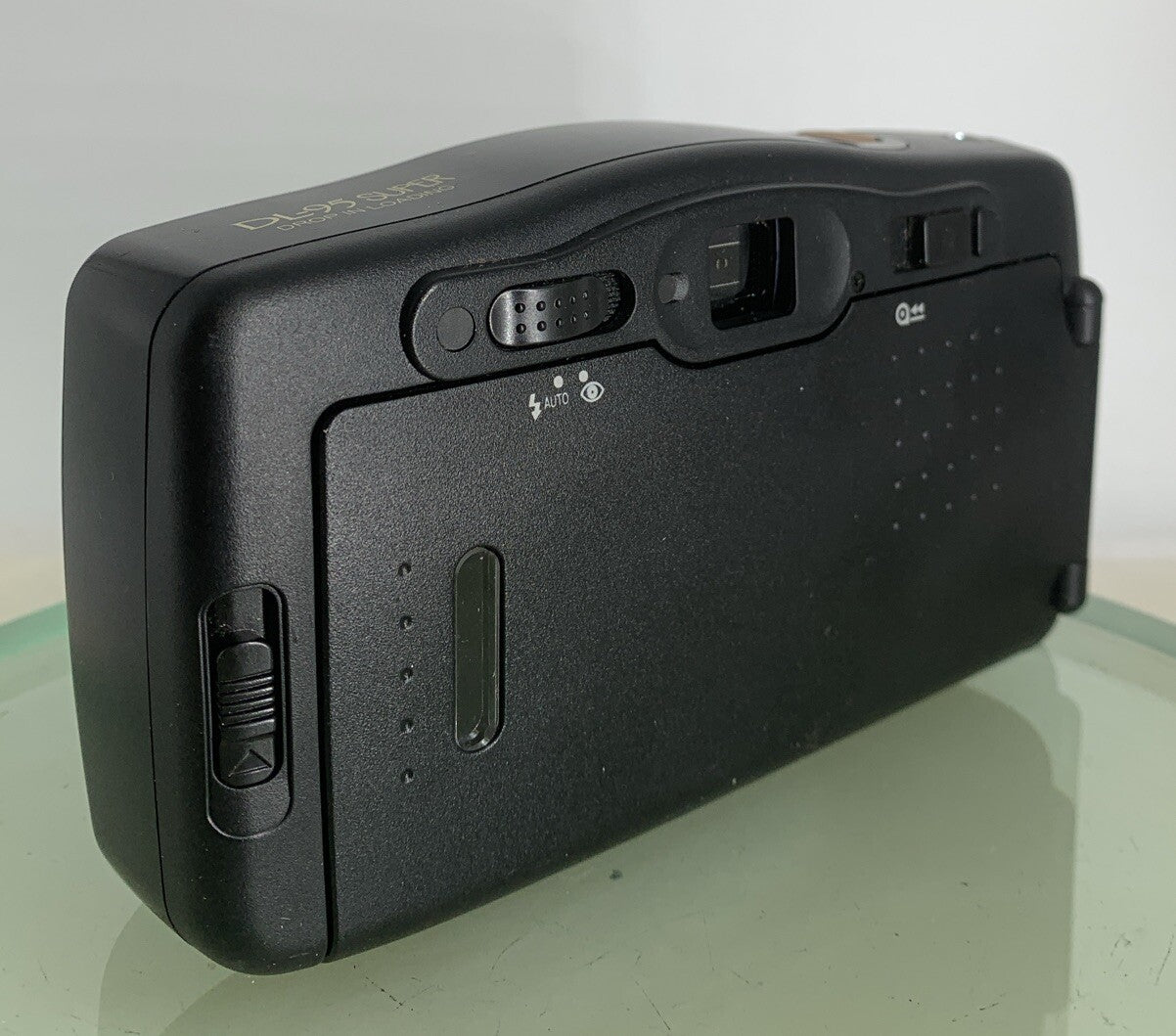 Fuji DL-95 Super 35mm Film Point and Shoot Camera BLACK NO CHARGER TESTED - 5434