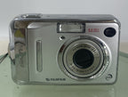 Fujifilm Digital Camera FinePix A500 5.1MP Silver NO CHARGER NOCARD TESTED - 1331
