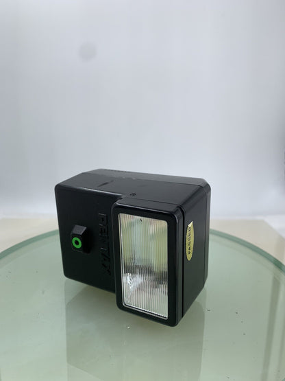 Pentax AF200T Camera Flash for Pentax film cameras WORKING AND TESTED - 3953