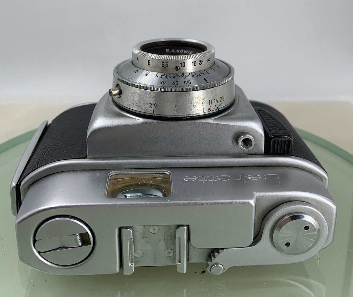 BEIRETTE JUNIOR || VINTAGE POINT AND SHOOT FILM CAMERA SILVER +CASE -TESTED - 178