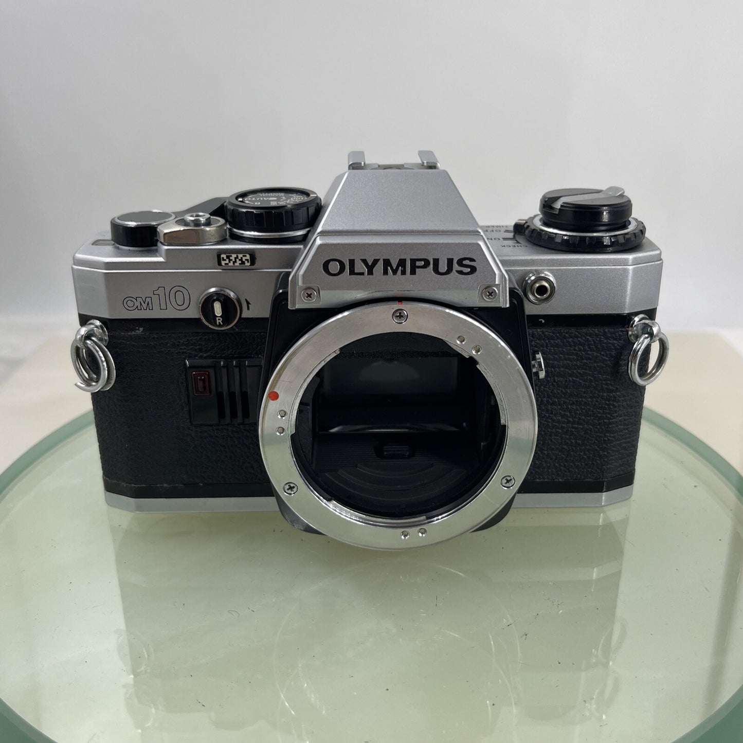 SERVICED Olympus OM10 35mm Film SLR Manual Camera + Olympus 135mm 1:3.5  MC #9271