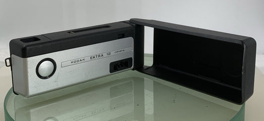 KODAK EXTRA 12 FILM CAMERA POINT AND SHOOT BLACK & SILVER PERFECTLY TESTED - 3550