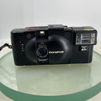 OLYMPUS XA2 Compact Camera 35mm Flash A11 D.ZUIKO 35mm f3.5 TESTED + Case  9241