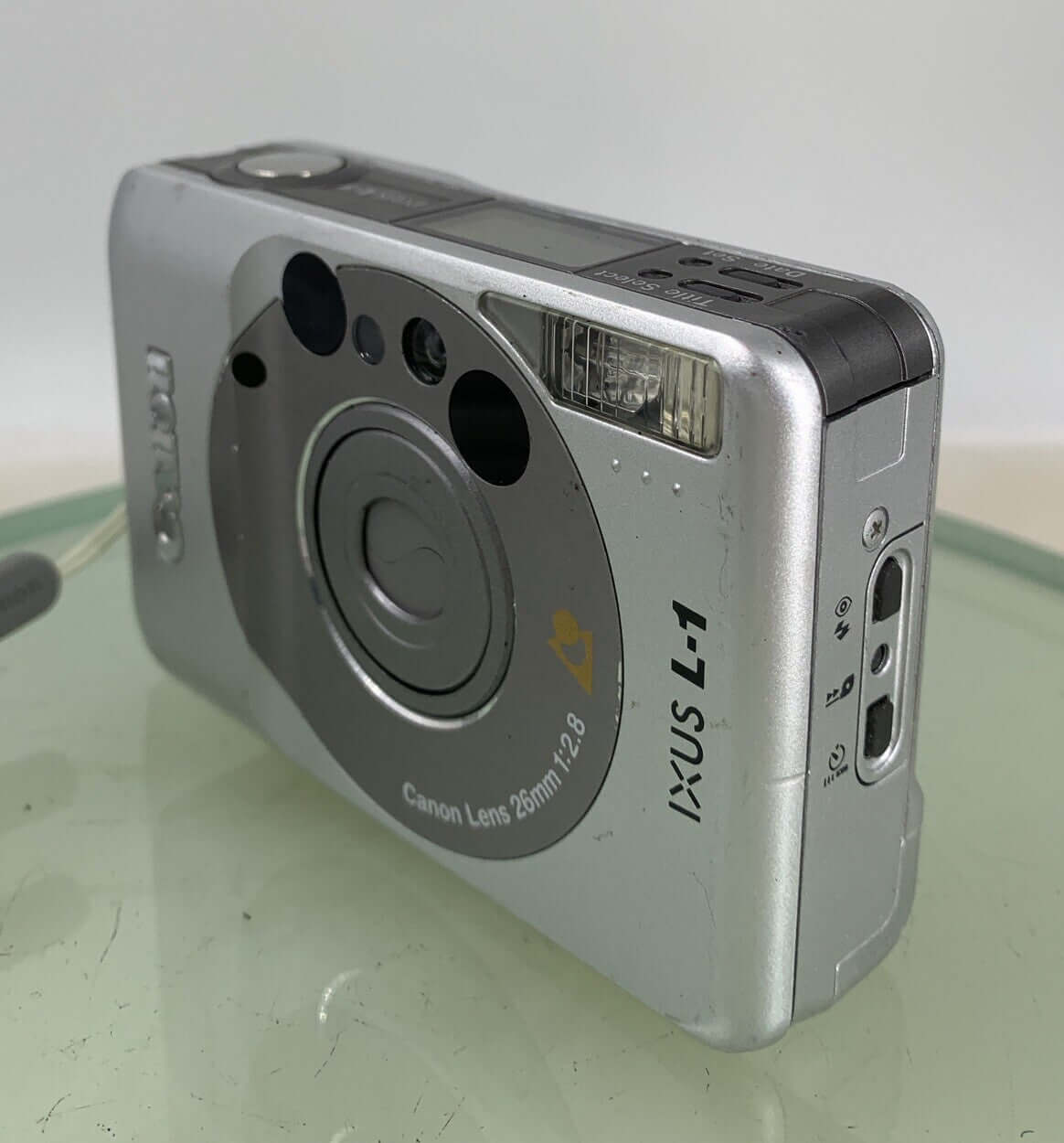 Canon IXUS L1 APS compact film camera in Silver With NO CHARGER - TESTED - 5032