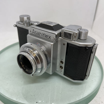 ASAHIFLEX IIB 1954. 35mm SLR camera. "Tower 23" by Sears ASAHI-KOGAKU TAKUMAR 5010