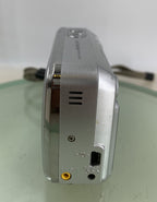 Fujifilm FinePix A350 5.2 Mega Pixel Digital Camera SILVER - TESTED - 8842