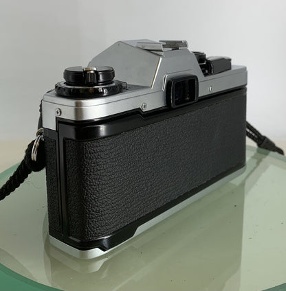 Olympus OM10 35mm Film SLR Manual Camera +Olympus 50/1.8 MC Zuiko Lens TESTED4955