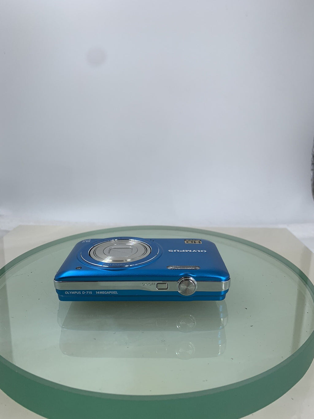 Olympus D-715 Digital Camera 14MP BLUE + CHARGER + COVER + WIRE TESTED - 5925