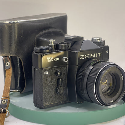 ZENIT 12 XP 35mm Film SLR Manual Camera with HELIOS-44M 58mm F/2 Lens   4 29011