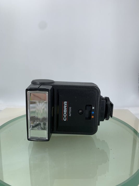 Cobra Auto 210 Flash Gun For 35mm Film Camera Vintage PERFECTLY TESTED - 4890