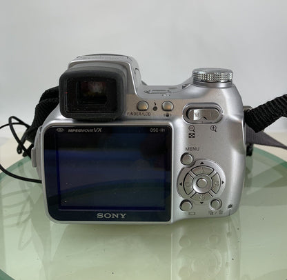 Sony Cyber-Shot DSC-H1 5.1MP DIGITAL CAMERA SILVER + BAG + WIRE TESTED - 9354