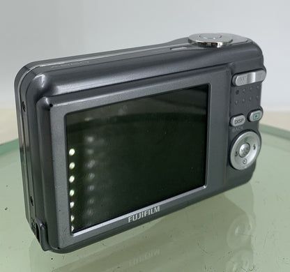 Fujifilm FinePix A Series A860 8.1MP Digital Camera WITHOUIT CHARGER TESTED- 3064