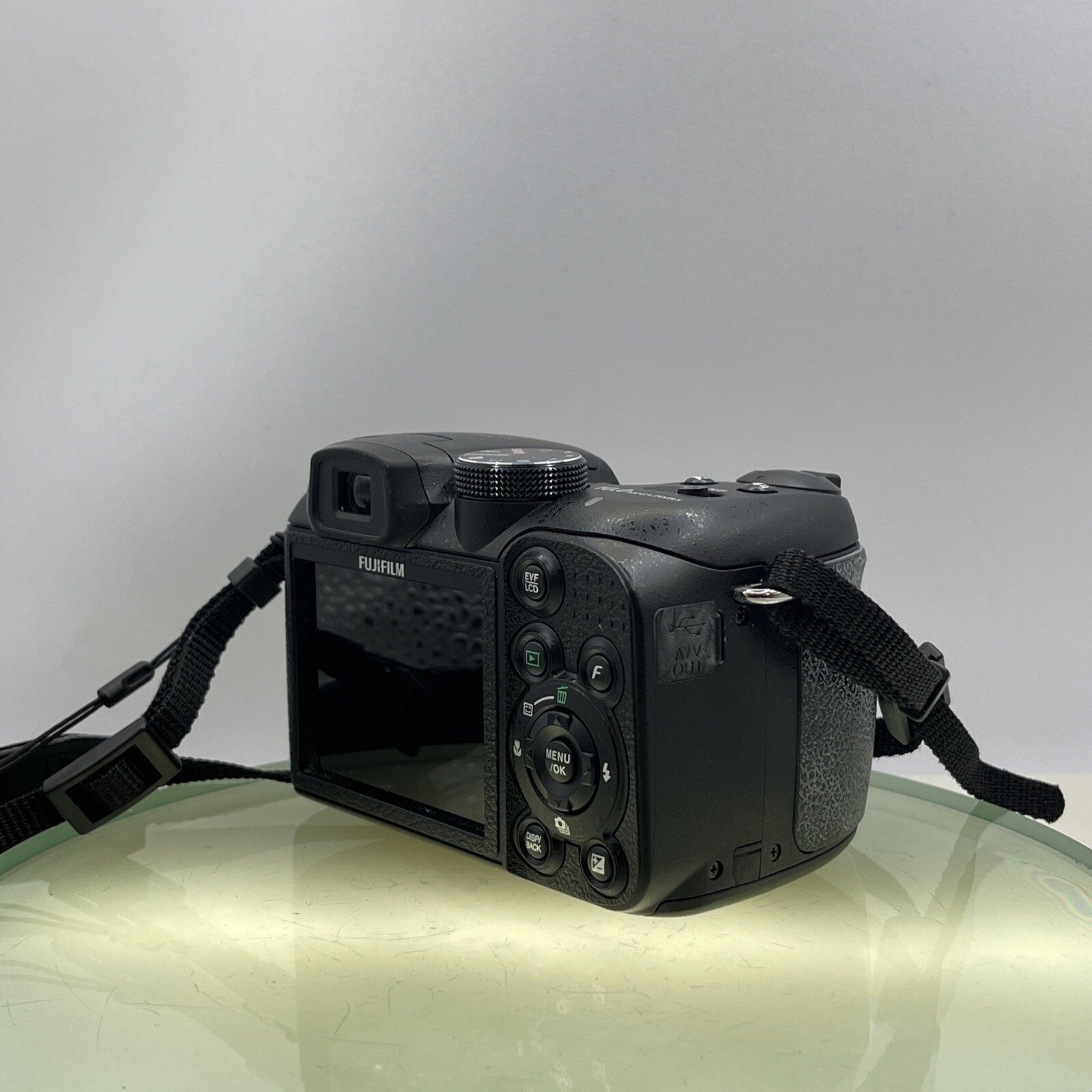 FujiFilm FinePix S1500 10MP 12x Zoom Mini SLR Style Bridge Camera Tested #7495