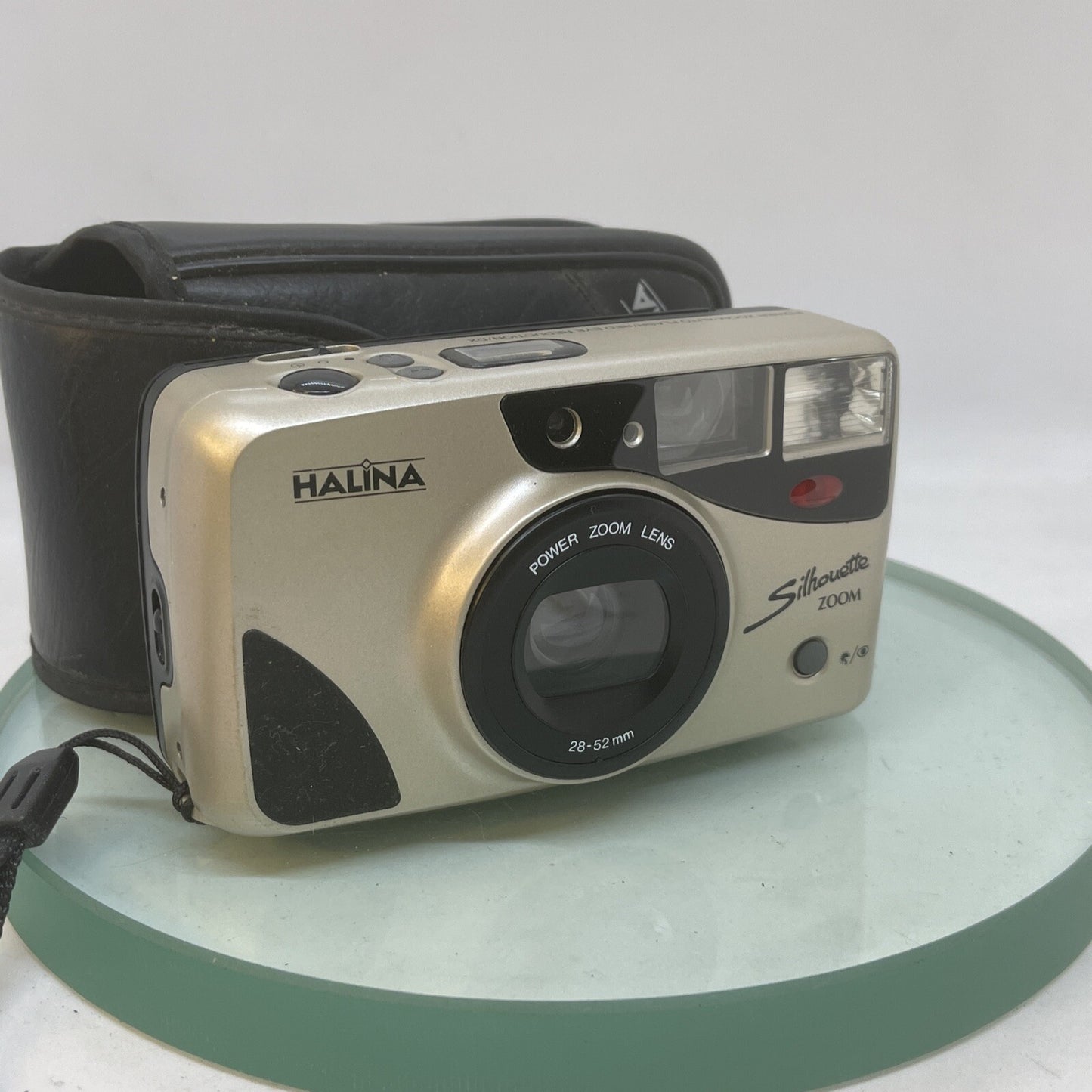 Halina Silhouette 35mm Camera w/ Power Zoom Lens Film 28-52mm DX Good Condi #5720