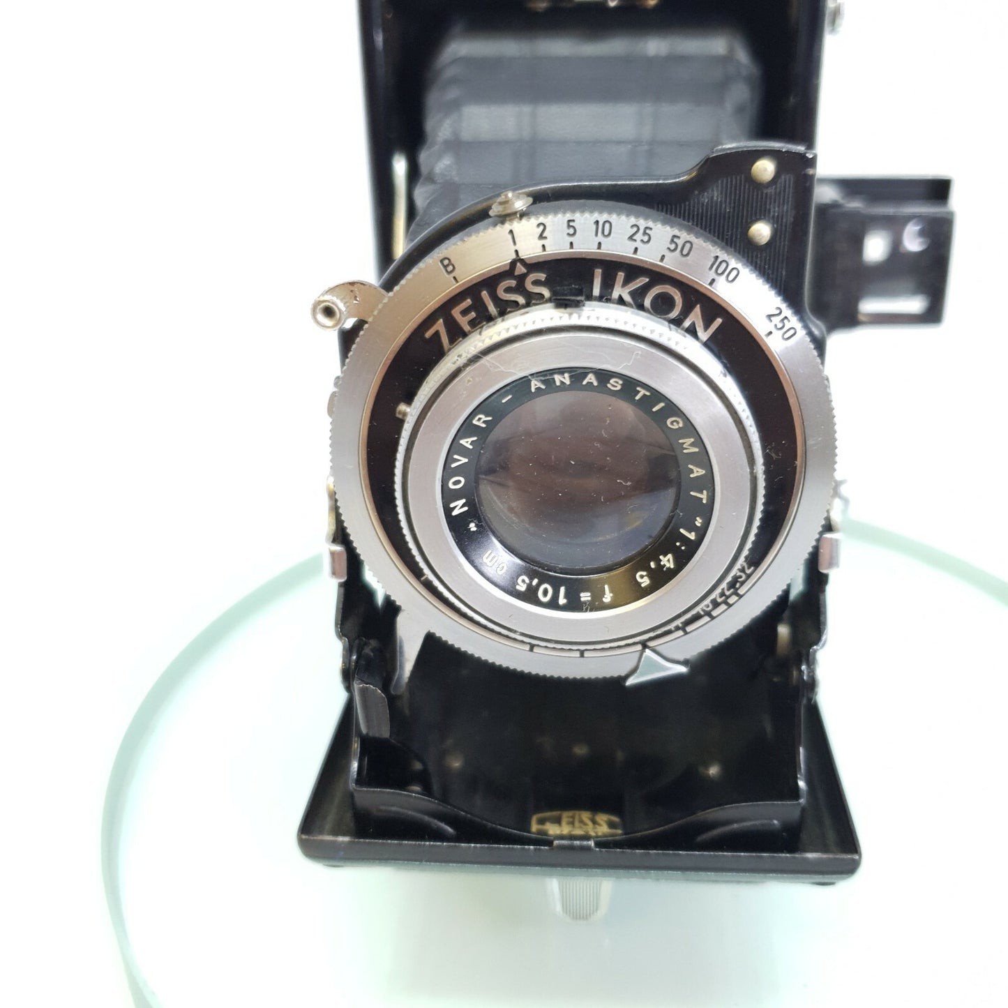 Zeiss Ikon Ikonta 521/2 Ikonta C Rollfilm Camera  6x9 Film vintage camera - #5596