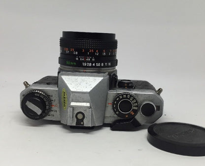 YASHICA FX-D QUARTZ 35mm FILM SLR CAMERA WITH YASHICA 50mm F/1.9 ML Lens 123
