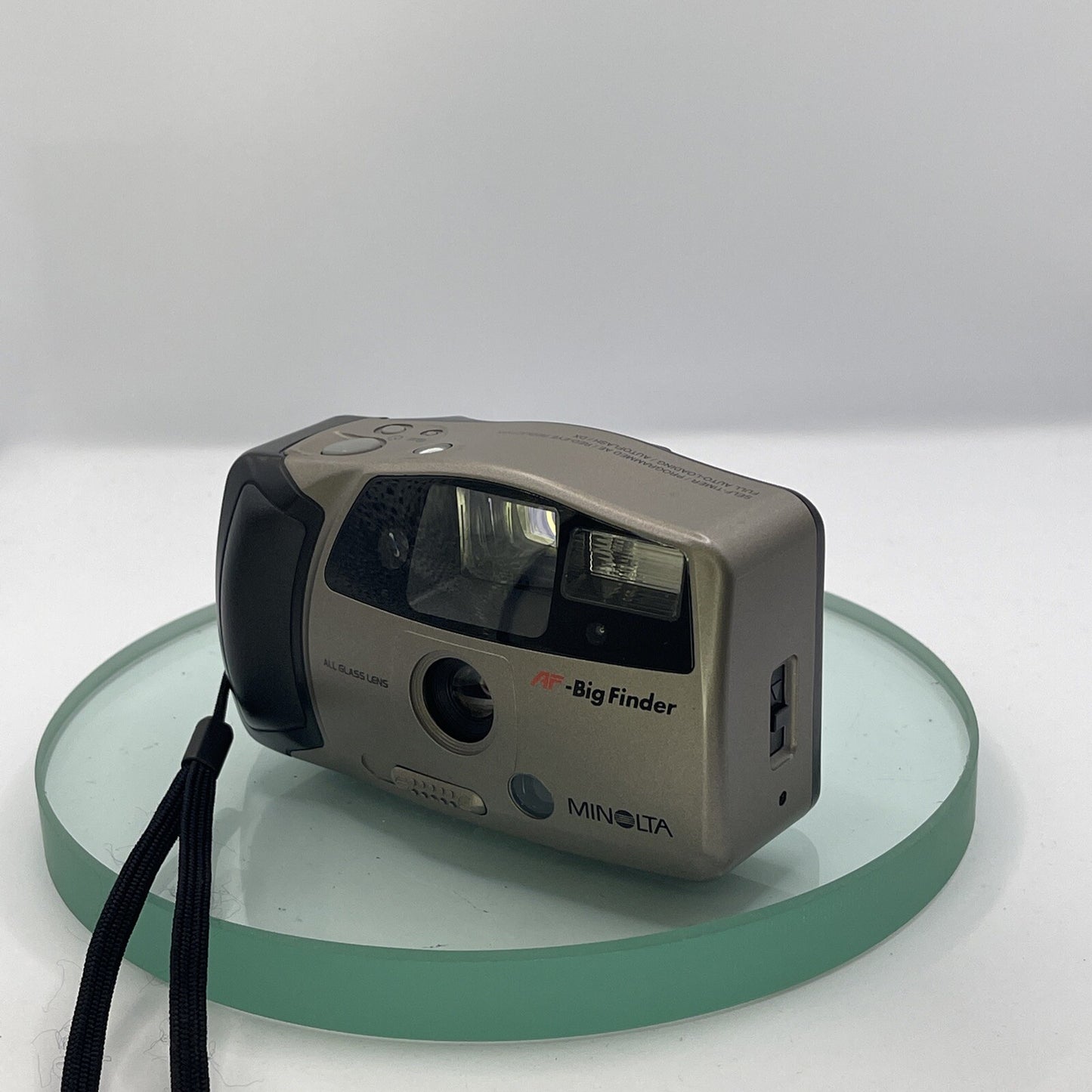 Minolta AF Big Finder Compact Point and Shoot 35mm Film Camera with Soft Case9322