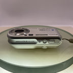 Sony Cybershot DSC-P200 7.2MP Compact Digital Camera Battery+Memory nocharger3237