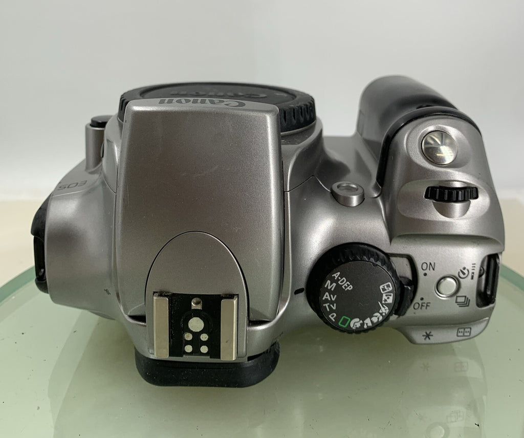 Canon Digital Camera SLR EOS 300D SILVER WITH CHARGER, NO CARD TESTED - 2617