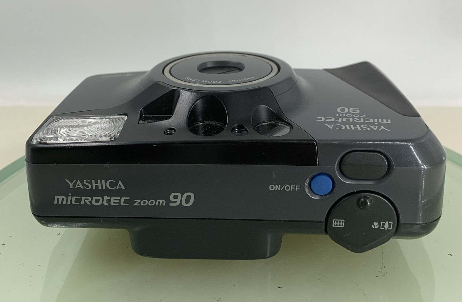 Yashica Microtec Zoom 90 35mm FILM POINT AND SHOOT CAMERA BLACK TESTED - 2457