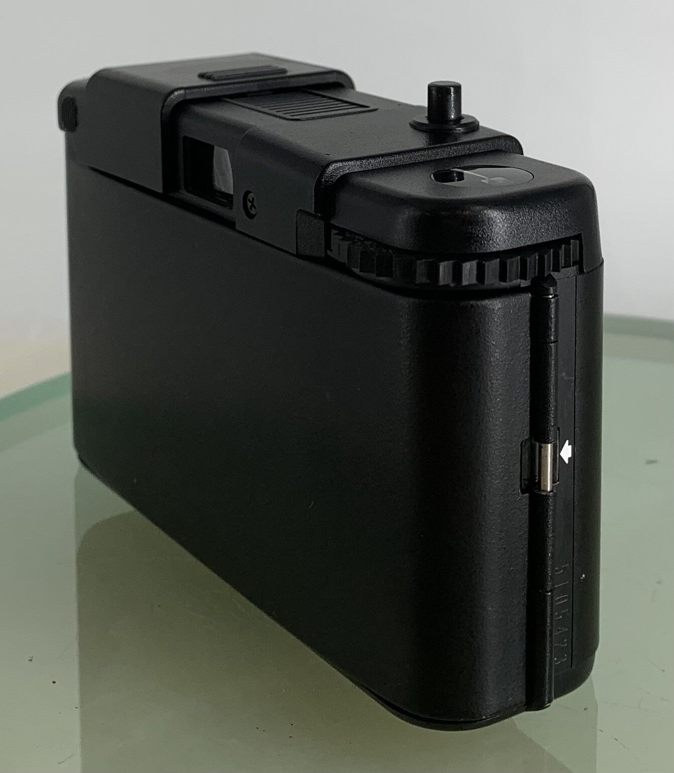 "SERVICED" Olympus XA 1 35mm point and shoot Film Camera Well Used Lomo Retro2323