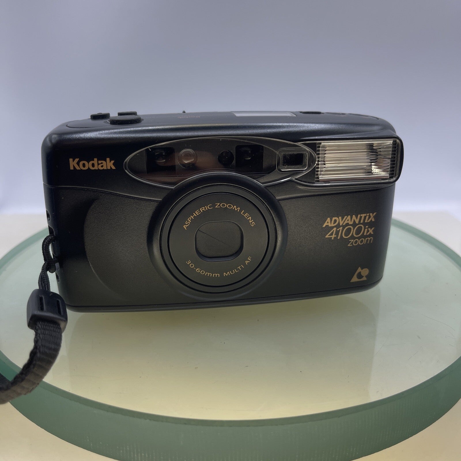 Vintage Kodak Advantix 4100ix Zoom 30-60mm Point & Shoot APS Film Camera case5761