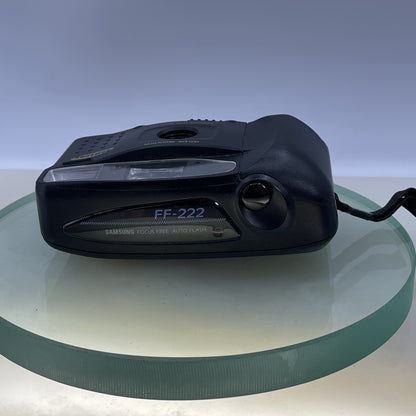 Samsung FF-222 Focus Free Auto Flash Film Camera 35mm Red-Eye Reduction #4808