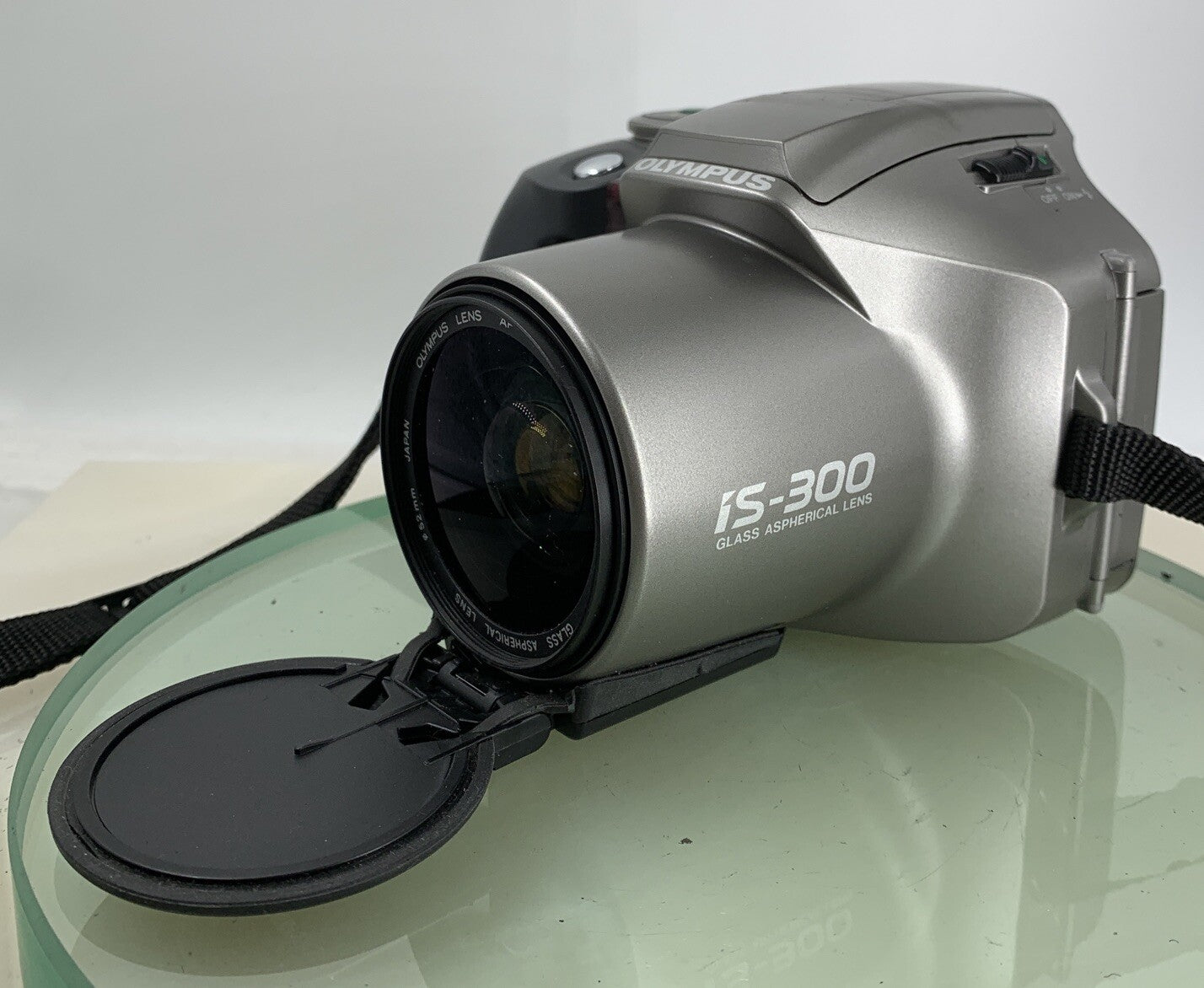 OLYMPUS IS 300 POINT AND SHOOT FILM CAMERA SILVER+BAG 28-110 LENS TESTED - 4162
