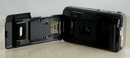 Olympus Superzoom 100G 35mm Film Point & Shoot Camera + SILVER + TESTED - 2948