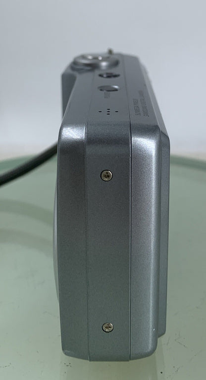 Samsung Digital Camera Digimax D53 5.0MP SILVER NO CARD NO CHARGER TESTED - 5783