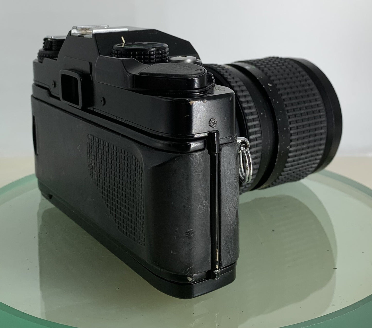 Vintage Olympus OM40 DX Program 35mm Film SLR Camera w/26 - 70mm Cosina Lens#4963