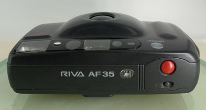 Minolta RIVA AF 35 POINT AND SHOOT FILM CAMERA BLACK NO BATTERY - TESTED - 7198