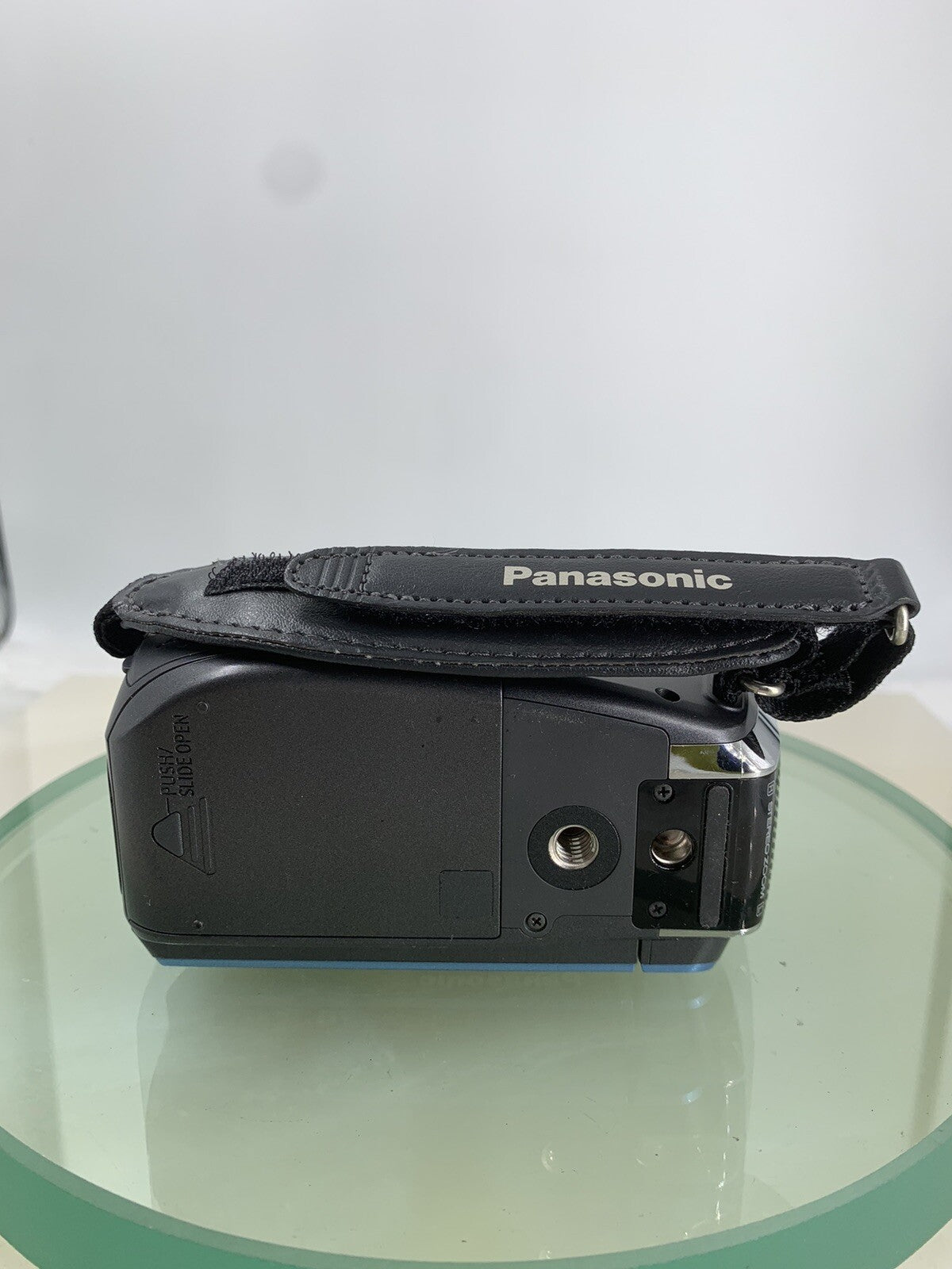 PANASONIC SDR-S26 SD DIGITAL VIDEO CAMERA RECORDER BLUE + CHARGER TESTED - 4907