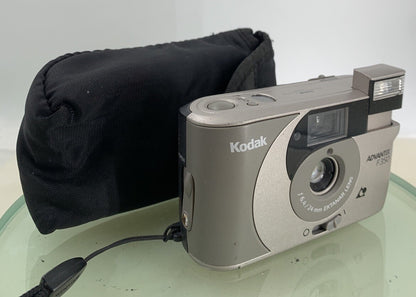 KODAK ADVANTIX F350 GREY COMPACT FILM CAMERA - WITH COVER - TESTED - 2240