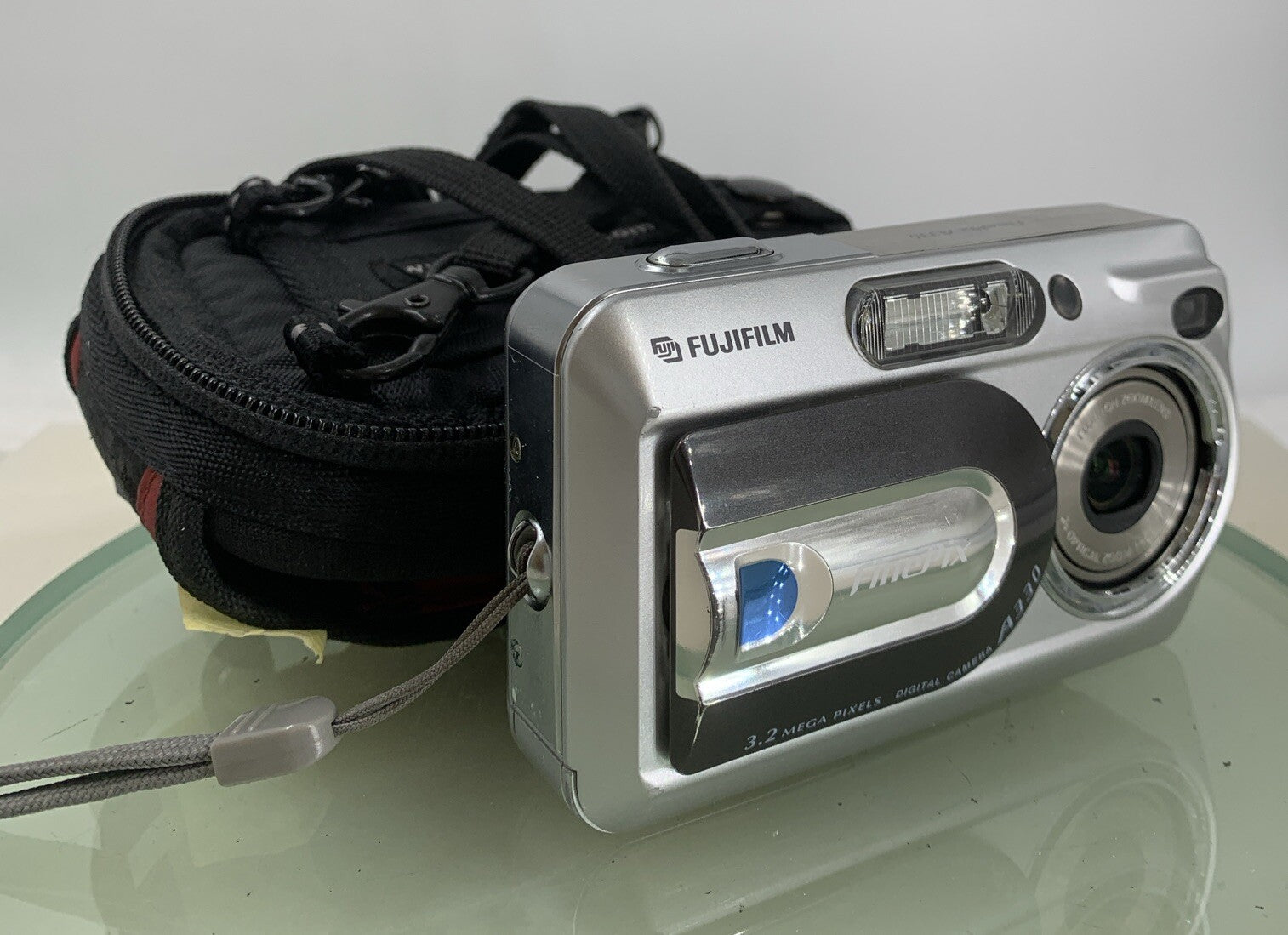Fujifilm FinePix Digital Camera A330 3.2MP + 128MB CARD + COVER TESTED - 7620