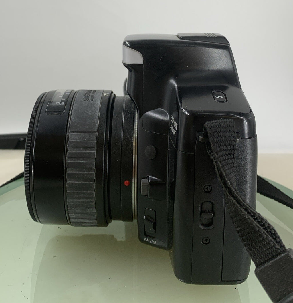 Minolta Dynax 5000i + 35-70mm BLACK FILM CAMERA POINT AND SHOOT TESTED - 6503
