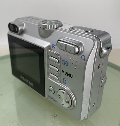 Pentax Optio 50L 5.0MP Digital Camera - Silver NO CHARGER NO CARD TESTED - 316