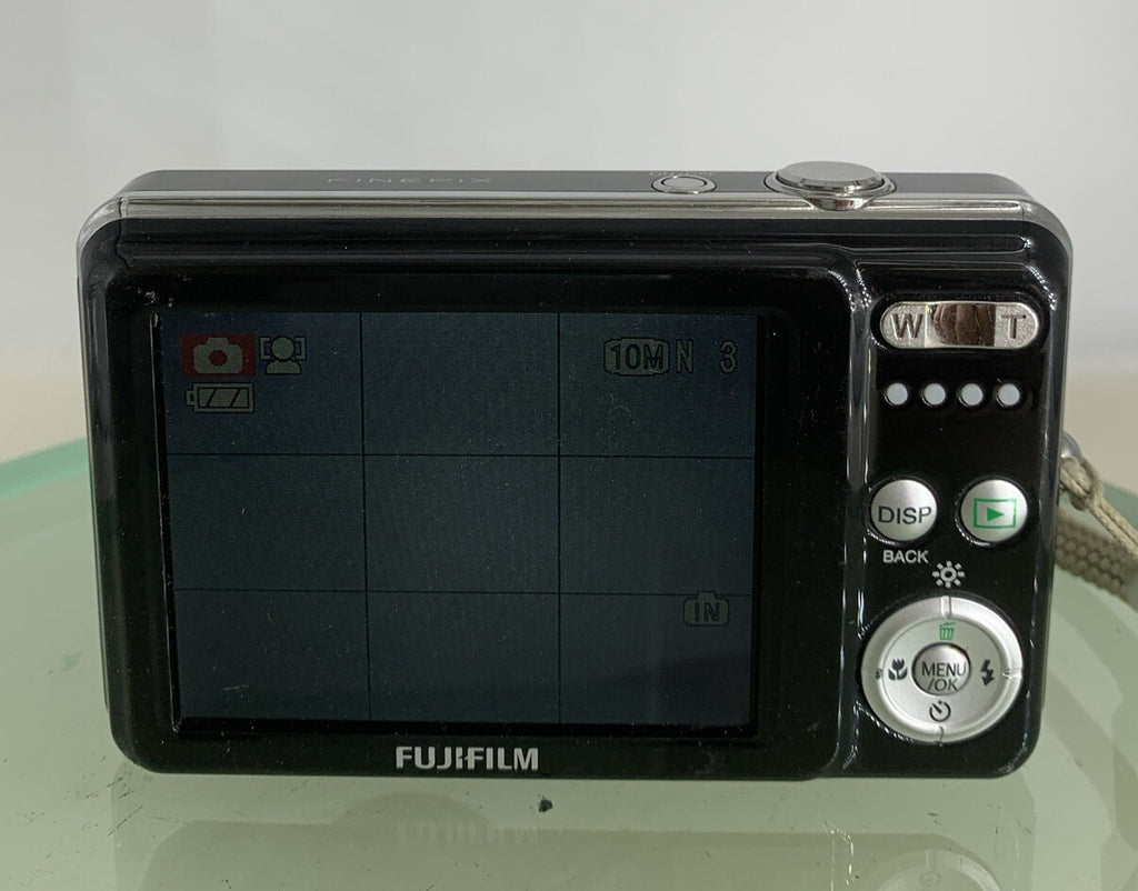 Fujifilm Digital Camera FinePix J29 12.2MP + CHARGER + 2GB CARD TESTED - 9875