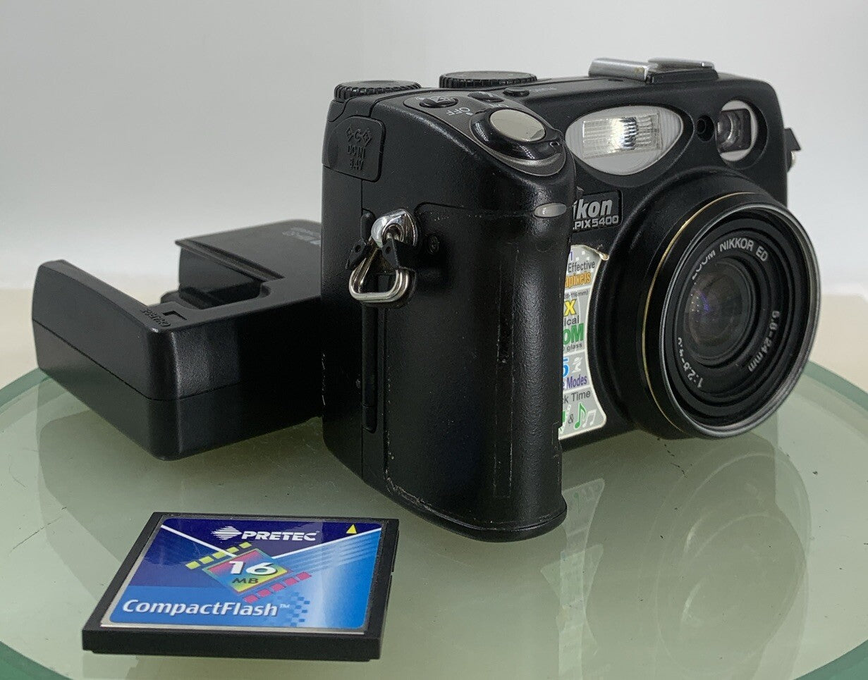 Nikon Digital Camera Coolpix 5400 5.1MP Tested 64MB CARD+ CHARGER TESTED - 7470