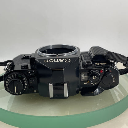 BEAUTIFUL Canon A-1 35mm SLR Camera Body+ FD 50mm f/1.8 FULLY WORKING #9197