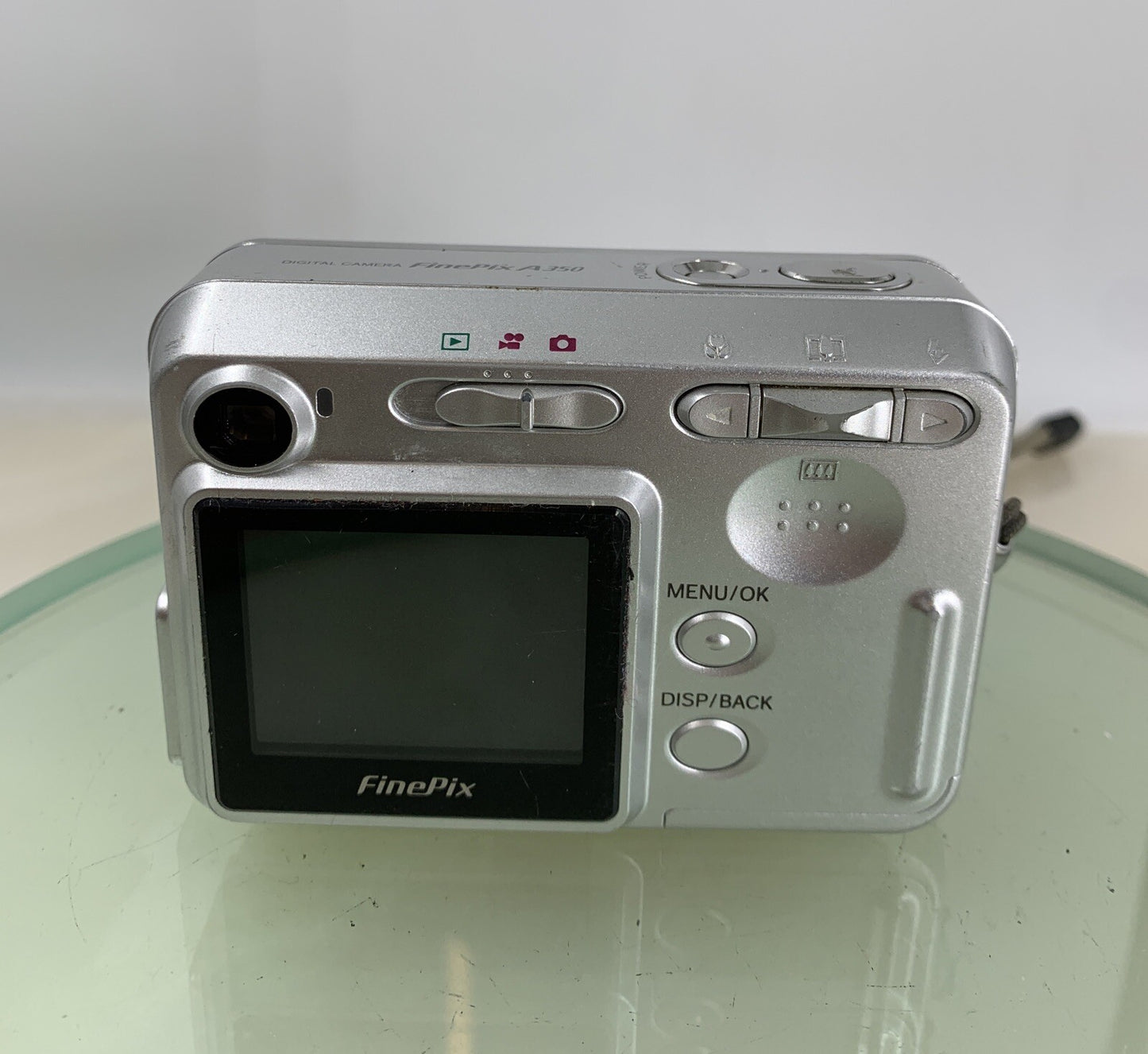 Fujifilm FinePix A350 5.2 Mega Pixel Digital Camera SILVER - TESTED - 8844