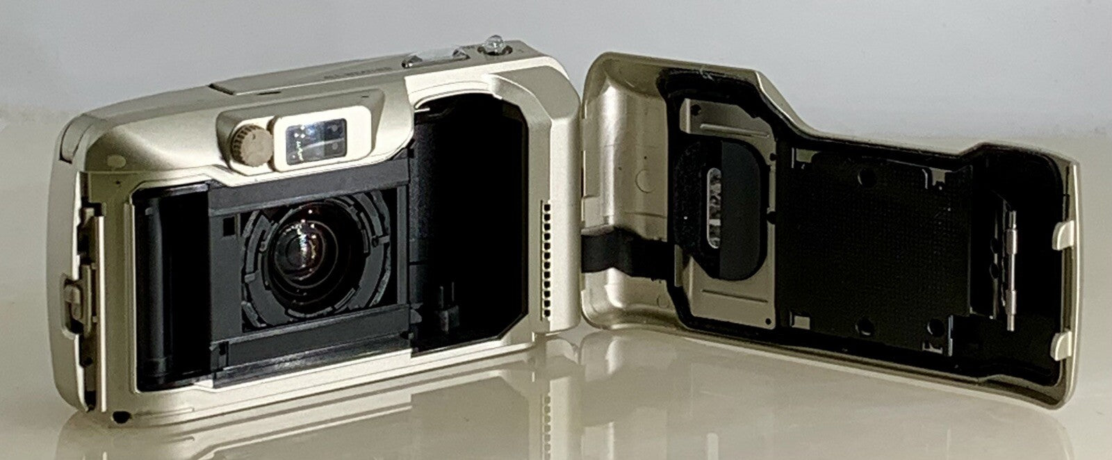 Olympus µ [Mju:] - III Zoom 120 Compact 35mm Film Point & Shoot Camera Silver908