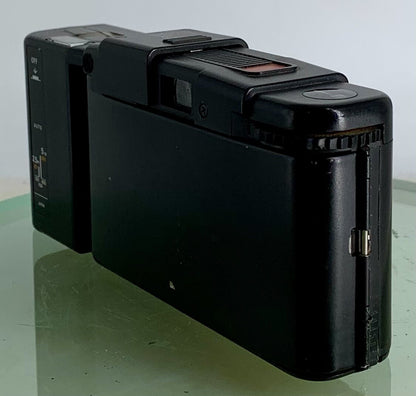 OLYMPUS XA2 Electronic Flash A11 D.ZUIKO 35mm f3.5 TESTED  POINT & SHOOT CAMERA3