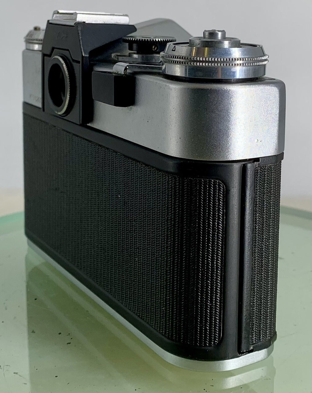Zenit E 35mm SLR Film Camera Body Only + Tested - 3273